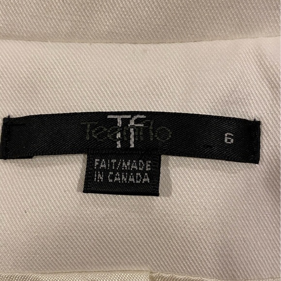 TF TeenFlo Vintage Women's White Blazer from Holt Renfrew Size 6 - Picture 7 of 7